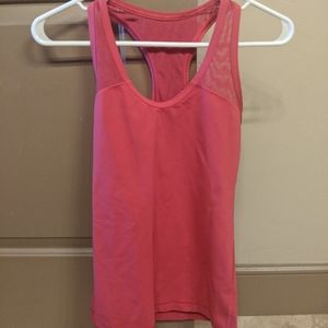 Lululemon tank size 6